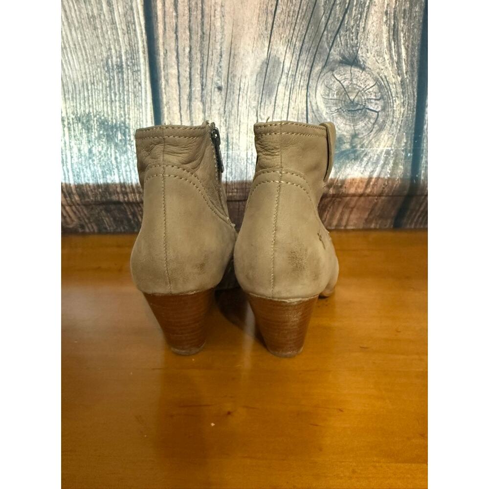 Frye Women's Brown Suede Ankle Booties Western Pointed Toe Casual - Picture 4 of 4